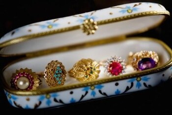 Collectible Vintage Fine Jewelry - Jewellery
